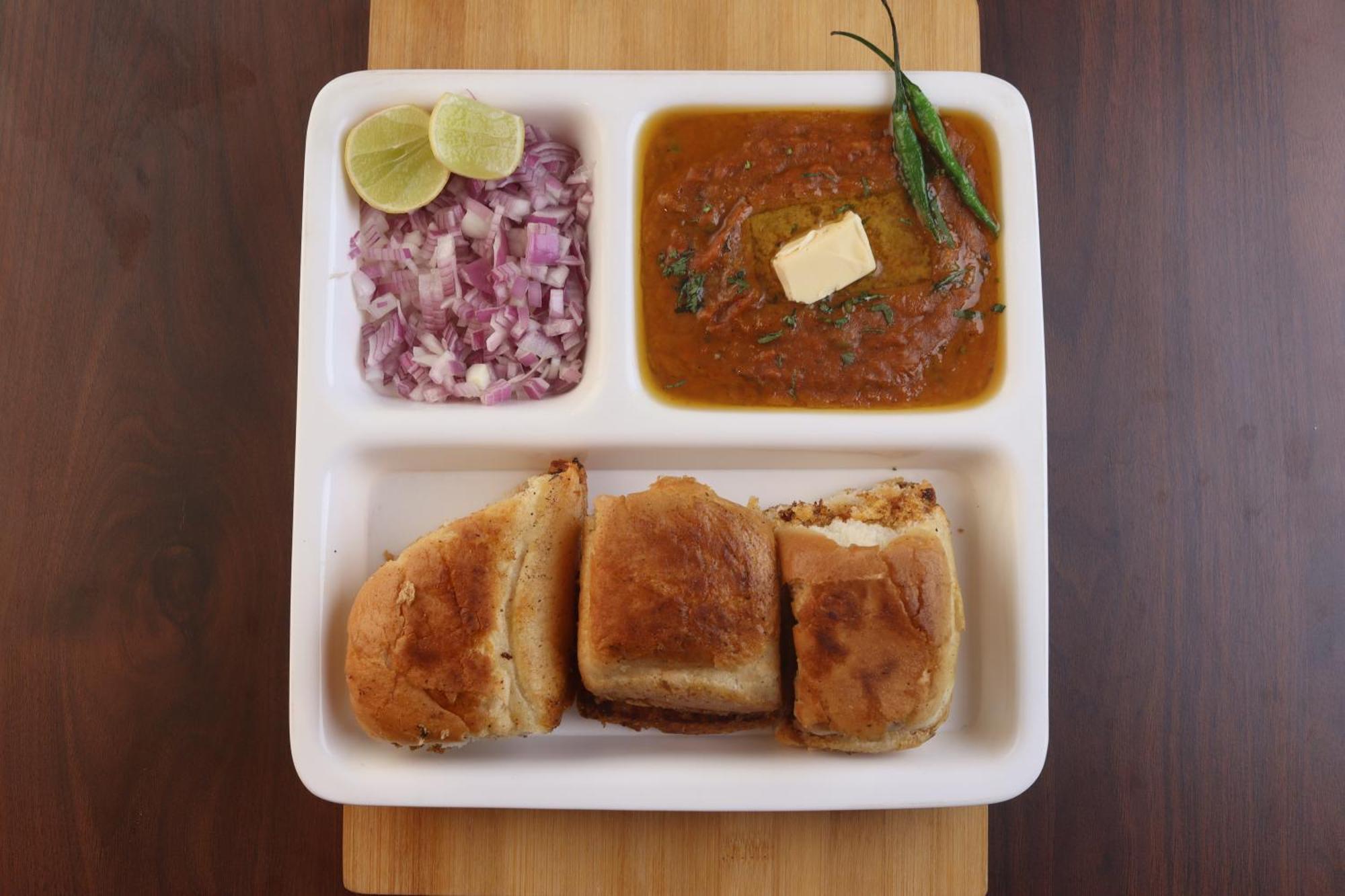 Aamantran Residency Hotel, Sohna Road, Sector 49, Gurugram Gurgaon Esterno foto
