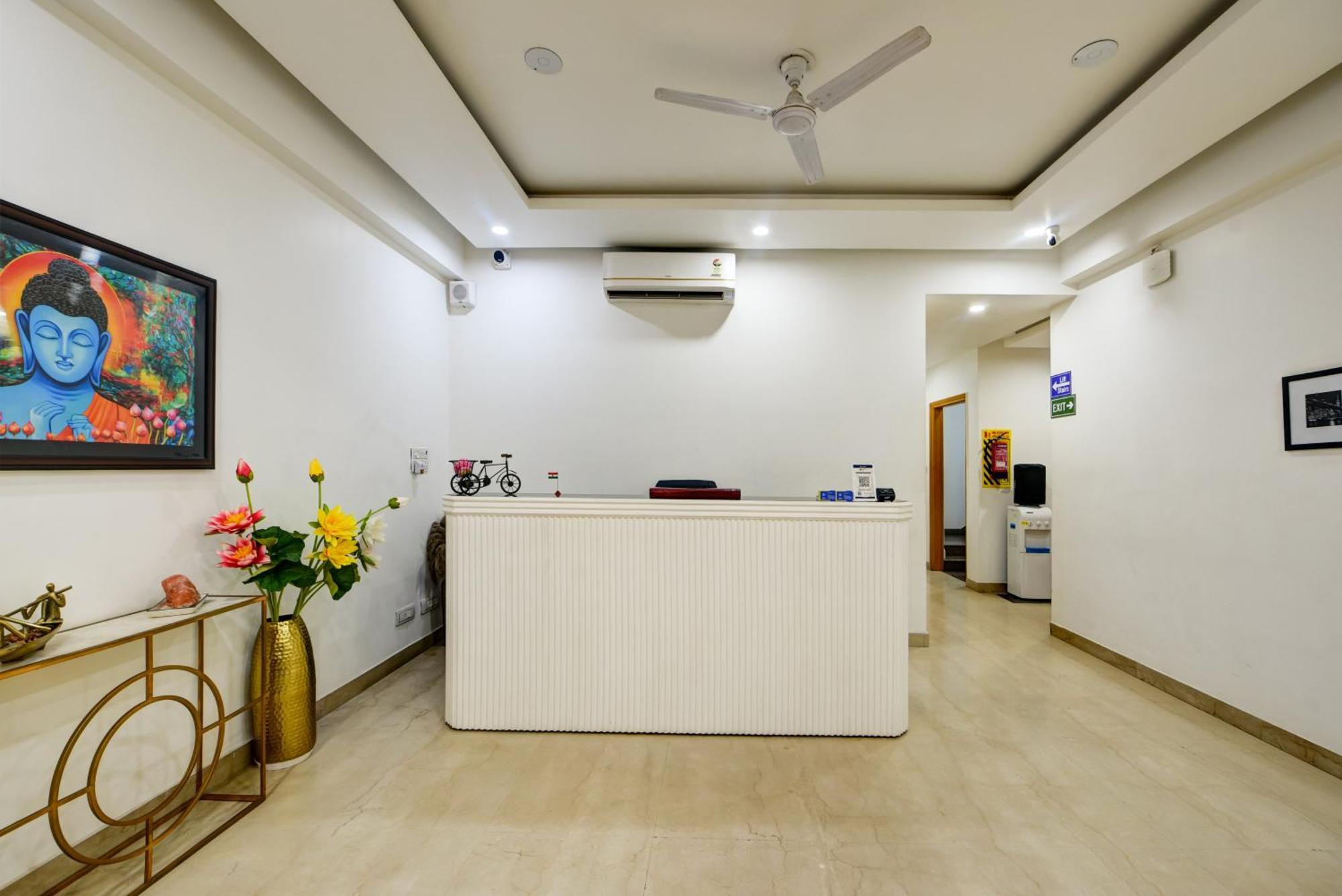Aamantran Residency Hotel, Sohna Road, Sector 49, Gurugram Gurgaon Esterno foto