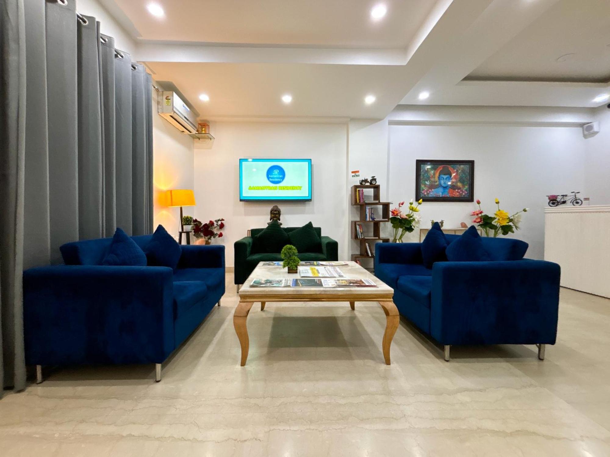 Aamantran Residency Hotel, Sohna Road, Sector 49, Gurugram Gurgaon Esterno foto